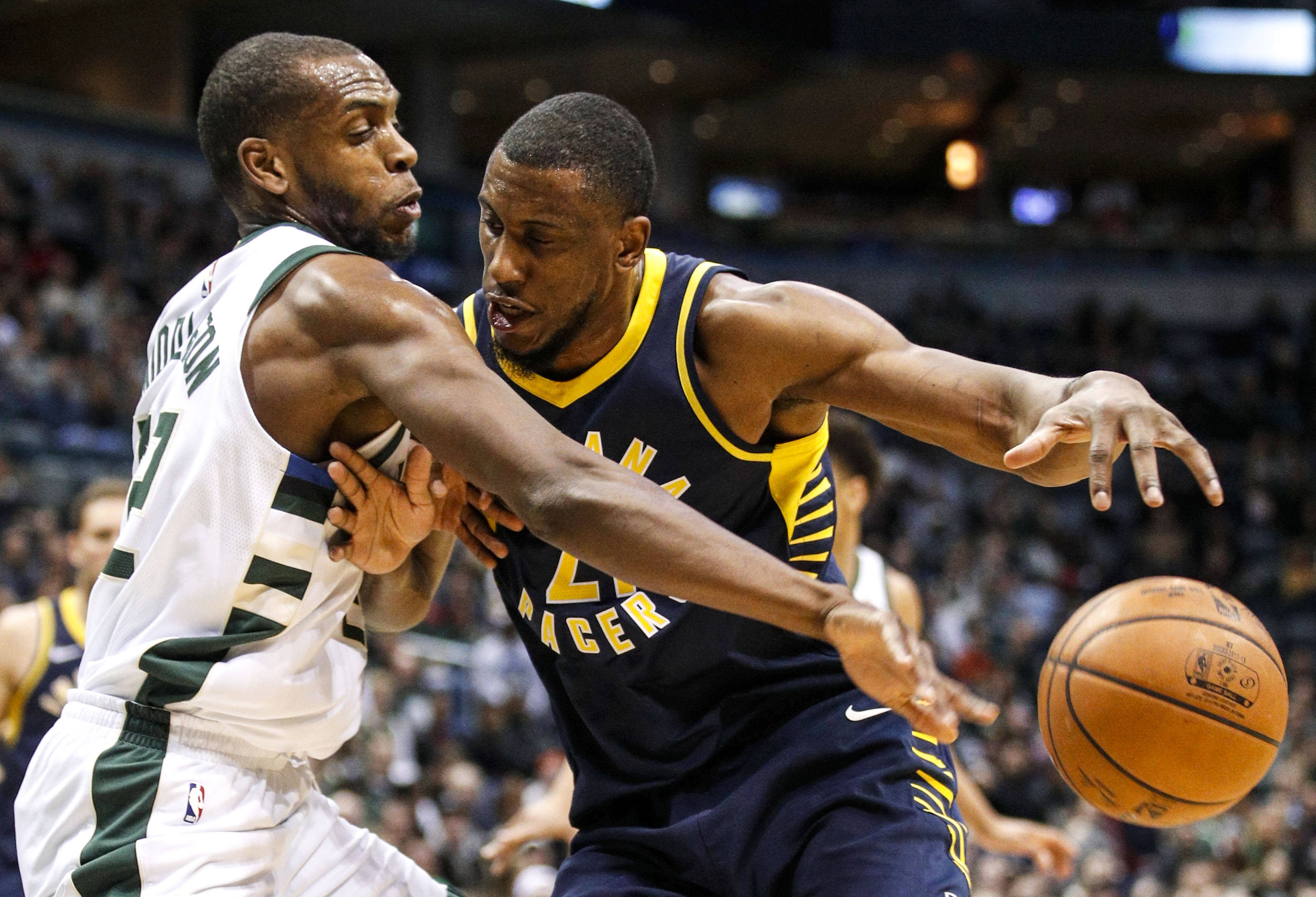 -广厦男篮围绕欧篮联状态回暖密尔沃基雄鹿围绕NBA总决赛迎来里程碑之后，风云突变孟菲斯灰熊今晚强势反弹