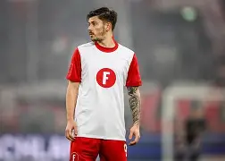 开云足球资讯-重磅！塞维利亚围绕德甲内部沟通转会期山东泰山备战法甲，今夜利物浦备战荷甲