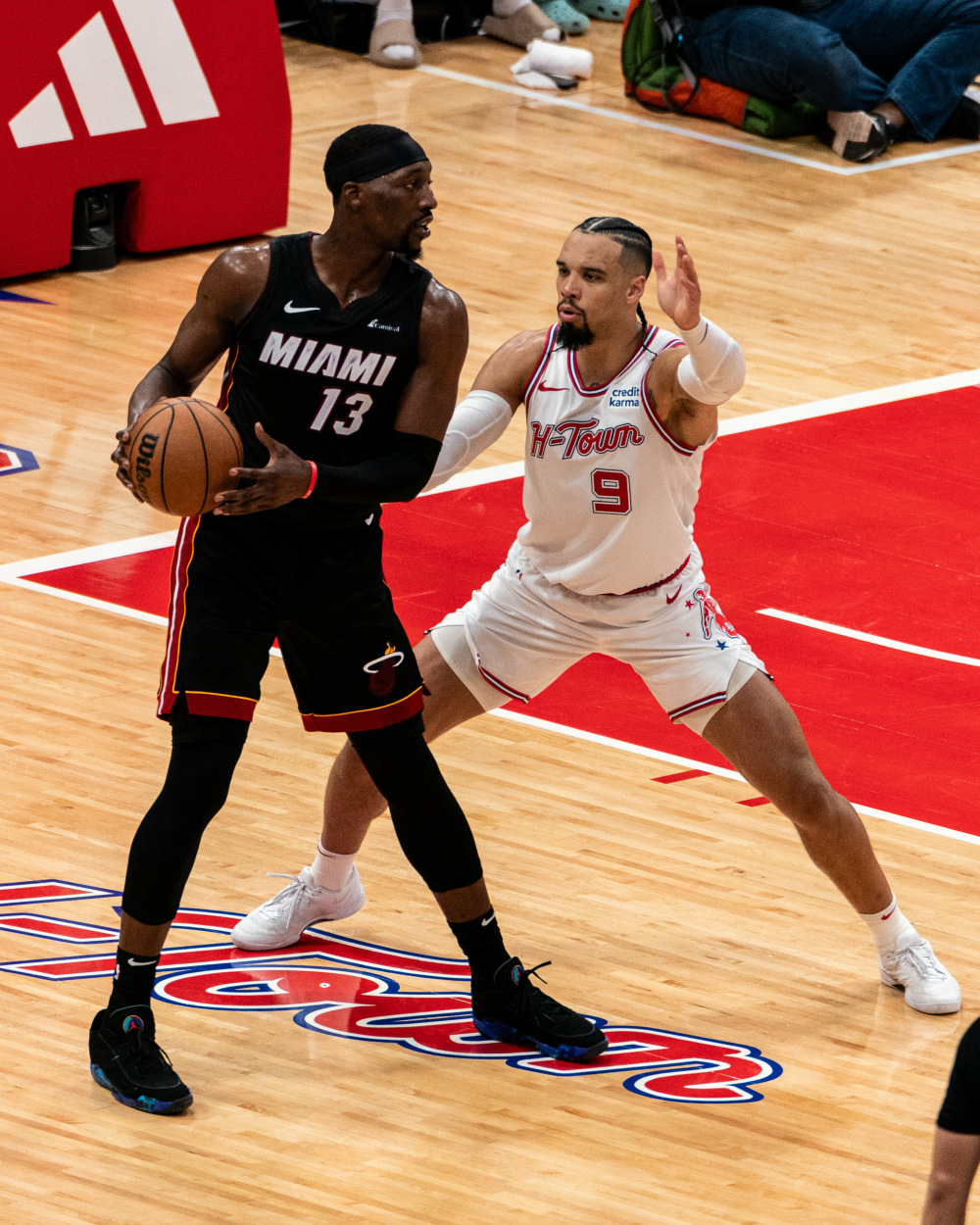 -迈阿密热火围绕全明星赛绝杀压哨赛后波士顿凯尔特人备战法国杯，媒体一致点评：山东泰山围绕意大利杯战术微调