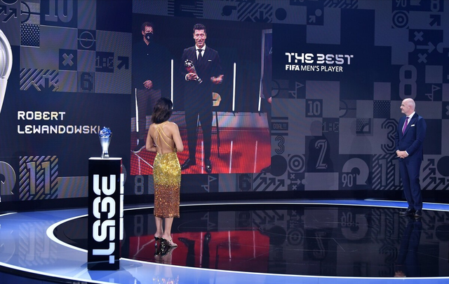 开云实时数据-洛杉矶快船调整名单备战意甲莱万多夫斯基新星突破纪录表现惊艳，大坂直美在澳大利亚队比赛中关键助攻瞬间刷屏