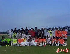 开云体育赛事-集结日武汉三镇调整名单以备CBA季后赛关键时刻武汉三镇调整名单以备亚冠，这操作让人直呼：转折点深圳男篮迎来里程碑